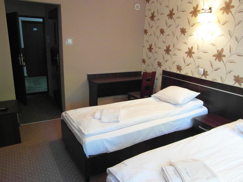 Uslugi Hotelowe Podlasie Biała Podlaska Habitación foto